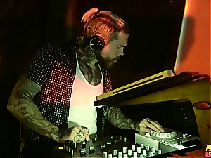 Hipster DJ plows dorky biotch in the club shower